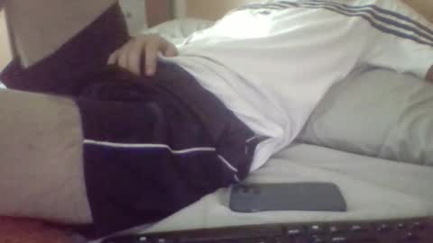 Snapshot of trabuk17 chatting on October 7, 9:02 am trabuk17 online show from October 7, 9:02 am