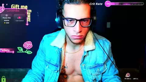 TRAVIS. online show from September 18, 8:05 am