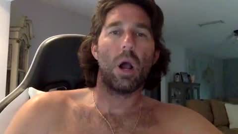 TravisKenn online show from February 22, 9:27 pm