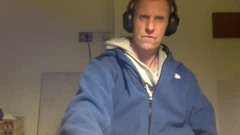 trebo00788 online show from February 8, 9:08 pm