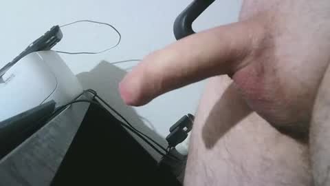 treki1979 online show from April 17, 8:39 am