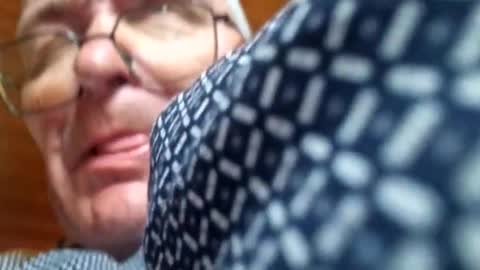 trekkertje12345 online show from April 12, 3:35 pm