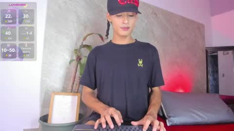 Trey online show from April 9, 5:27 am