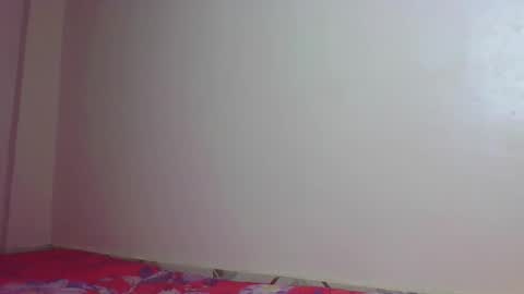 Tris6 online show from November 15, 10:06 am