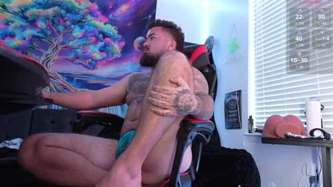 tristanhardwood online show from February 11, 10:59 pm