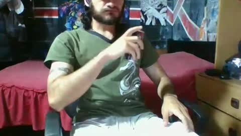 Snapshot of trizquelmen chatting on September 30, 5:46 am Andrew online show from September 30, 5:46 am