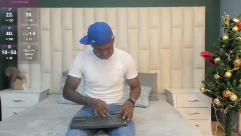 Troy Khalil online show from January 7, 7:38 pm