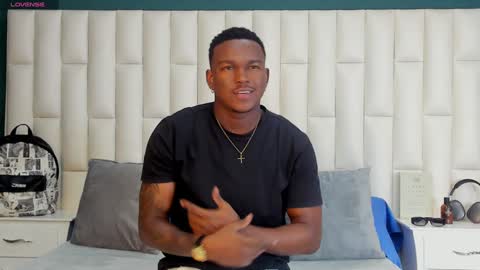 Troy Khalil online show from December 3, 9:45 pm