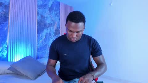 Troy Khalil online show from October 2, 9:41 pm