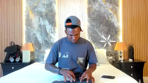 Troy Khalil online show from February 28, 8:18 pm