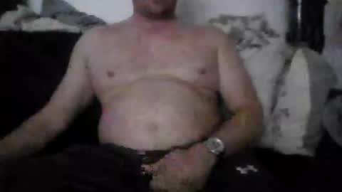 truckertom0 online show from April 2, 9:44 pm