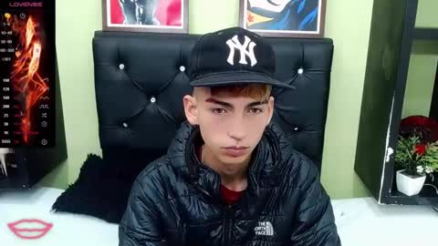 ttimy online show from March 10, 8:34 pm