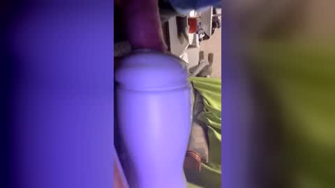 tub3475069 online show from July 5, 11:28 am