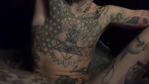 Tuhands online show from February 19, 8:00 am