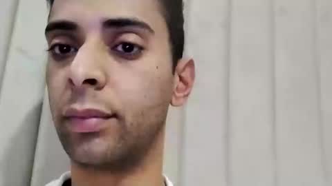 Snapshot of tunisiensexyguy chatting on January 19, 5:48 am TunisienSexyGuy online show from January 19, 5:48 am