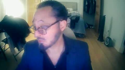 tuscan_taurus online show from November 28, 6:49 am