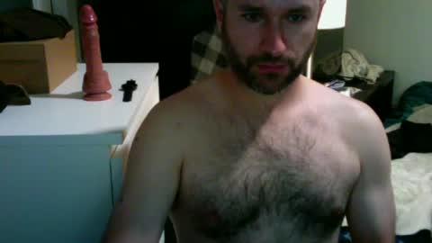 twattickler96 online show from August 9, 4:40 am