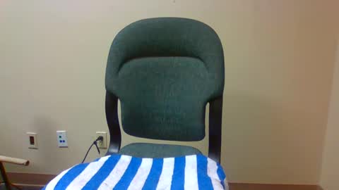 twayne29x online show from March 8, 10:17 am