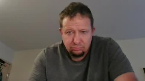Tweeter74 online show from August 7, 7:42 pm