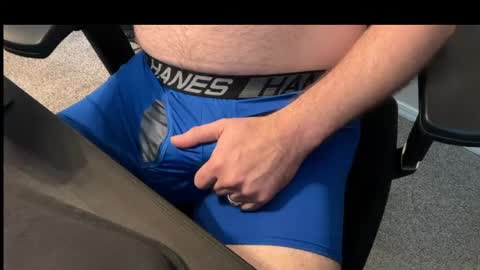 Tell me what to do online show from April 16, 9:39 pm