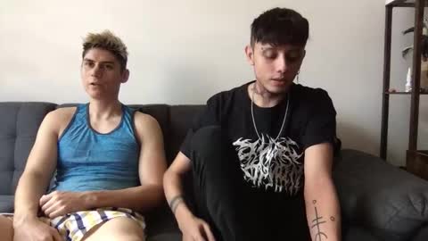 Derrick online show from November 27, 6:11 pm