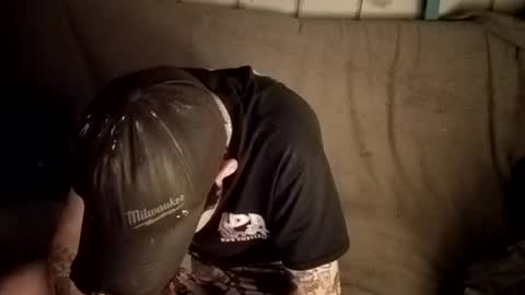 TwistedBlizzy online show from December 19, 4:57 pm