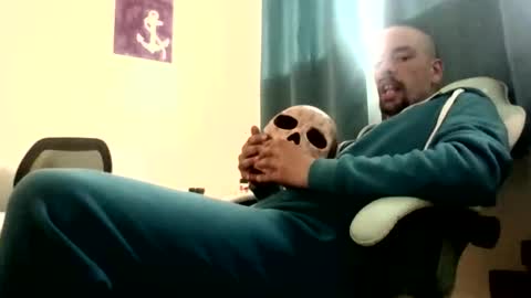 twistedbunny89 online show from April 9, 9:43 pm