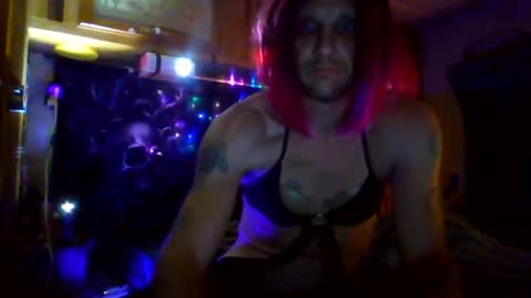 Snapshot of twiztidleeanna69 chatting on September 19, 9:21 am Tintilizing Excitement online show from September 19, 9:21 am