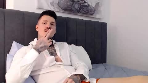 tyagodoll online show from May 2, 5:16 pm