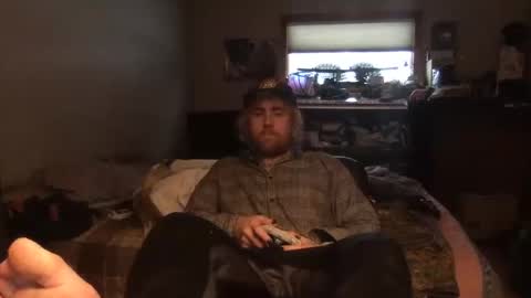 tylahfae online show from December 11, 8:49 pm