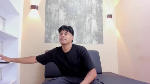 tyler_cody online show from January 12, 3:43 am