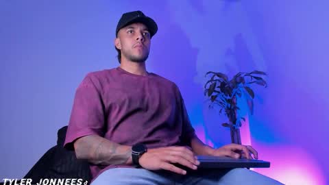 Tyler online show from February 26, 2:02 am