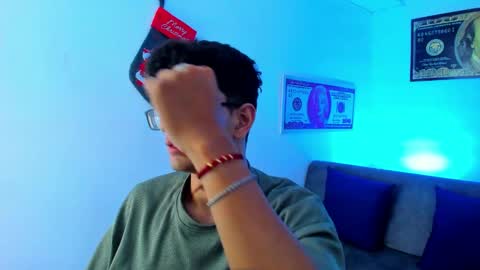   online show from December 20, 2:41 am