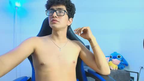   online show from September 23, 4:01 am