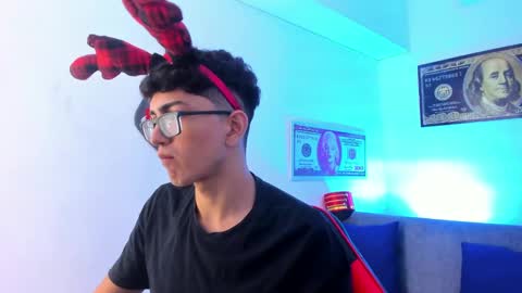   online show from December 12, 3:10 am