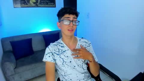   online show from December 11, 2:43 am