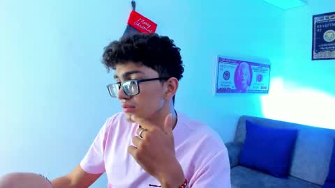   online show from December 5, 2:53 am