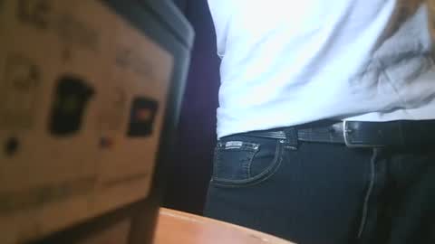 Snapshot of u02g2 chatting on December 20, 6:02 pm u02g2 online show from December 20, 6:02 pm