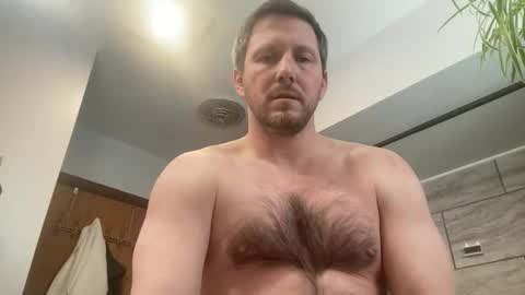 u28005 online show from March 2, 7:10 pm