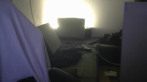 Snapshot of ucloudd chatting on March 6, 11:53 pm ucloudd online show from March 6, 11:53 pm