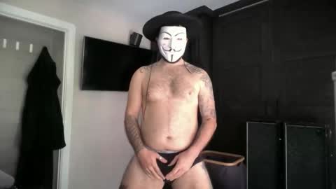 ukitalianman2026 online show from May 4, 10:39 am