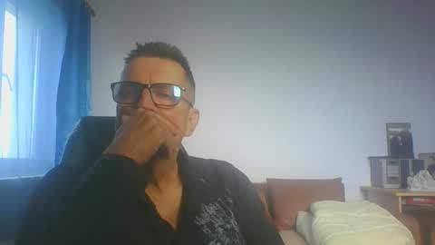 ulmeni7 online show from October 29, 11:24 am