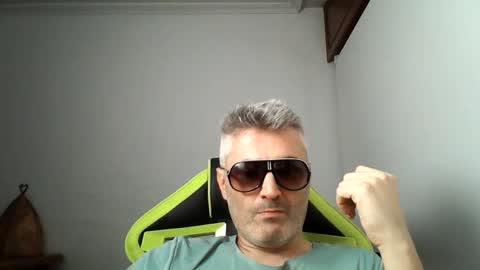 ultrasoundrex_es online show from June 5, 1:10 am