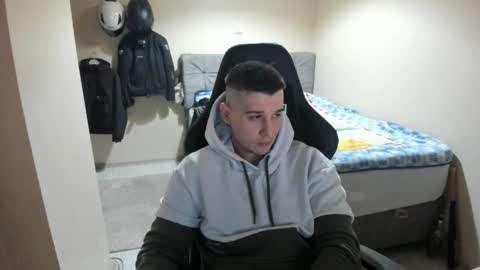 hi im mike tyson -  online show from February 26, 8:21 pm