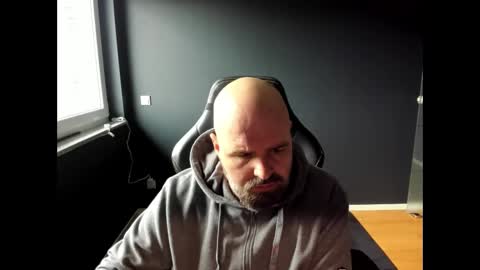 Uncle Bear online show from March 12, 11:31 am