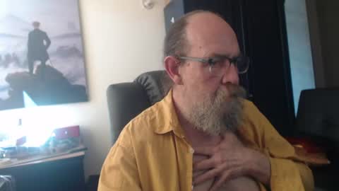 Uncle Hottie online show from July 1, 7:14 pm