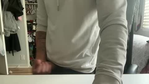 Snapshot of uncutbeard129840 chatting on October 6, 6:45 pm uncutbeard129840 online show from October 6, 6:45 pm