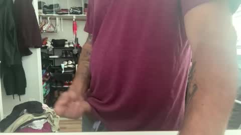 uncutbeard129840 online show from April 17, 7:05 pm