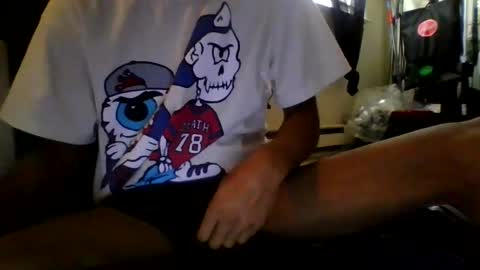 uncutvibez23 online show from December 21, 8:28 pm