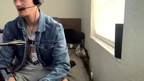 Stepbro online show from January 2, 9:07 pm